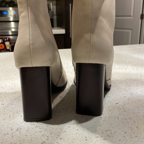 Wide Calf Off White Knee High Boots - Picture 5 of 6